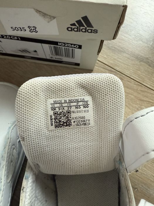 Детски спортни обувки Adidas