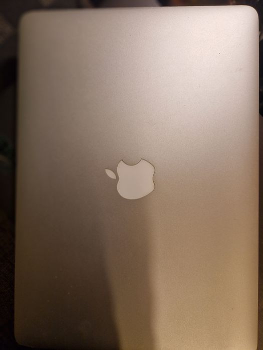 Macbook Air 2013, 13 inch, I5, 128 gb