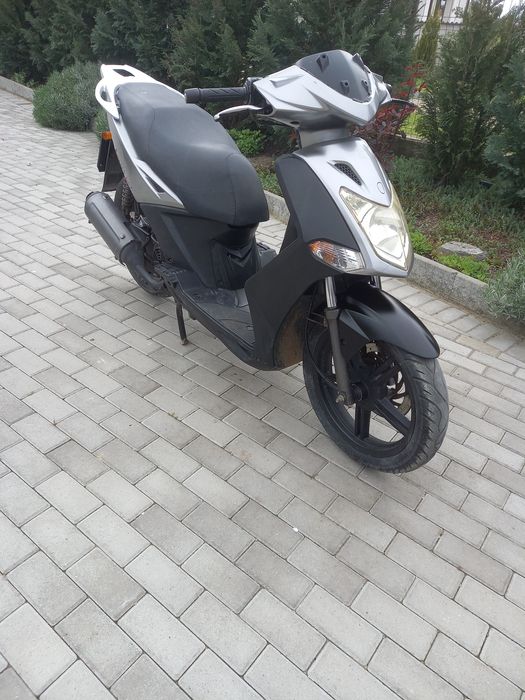 Scuter Kimco 125