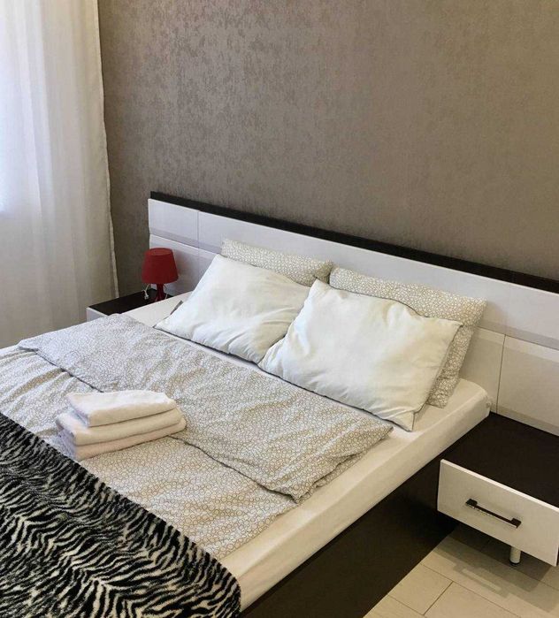 Сдаю 2х ком. 7/14 квартиру ЖК Заравшан сити ор-р Пирамит Тауэр (Р3)