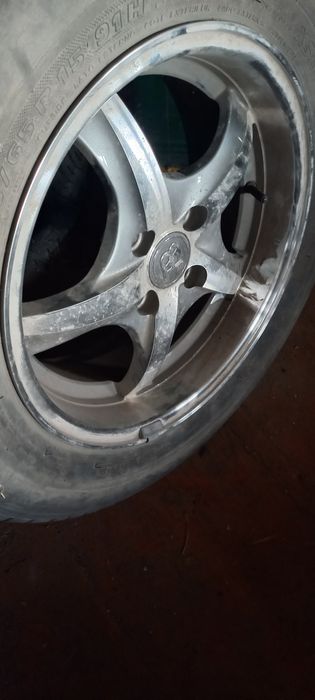 Диски с резиной на 15