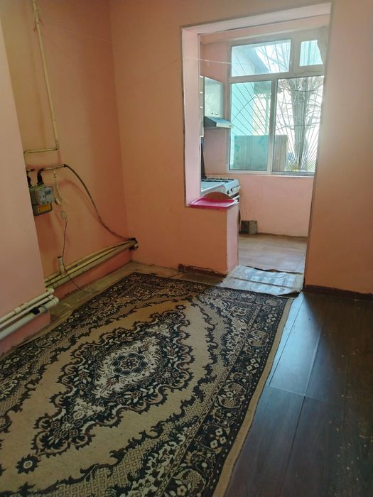 uy sotladi srochna 2xonali