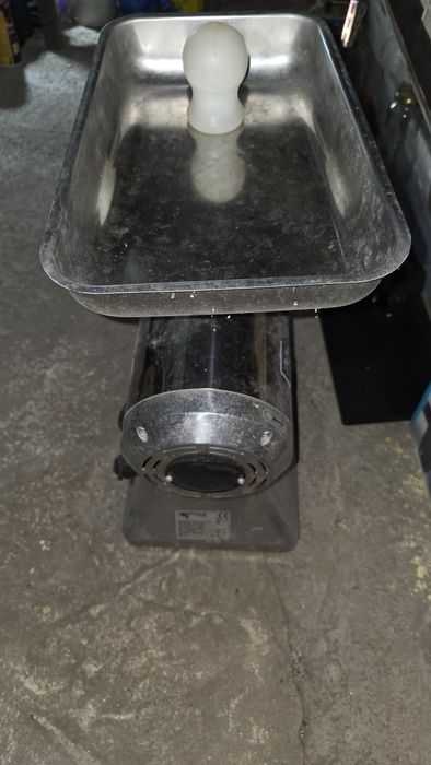 Mașina de tocat carne Mastro Fleischwolf TS22