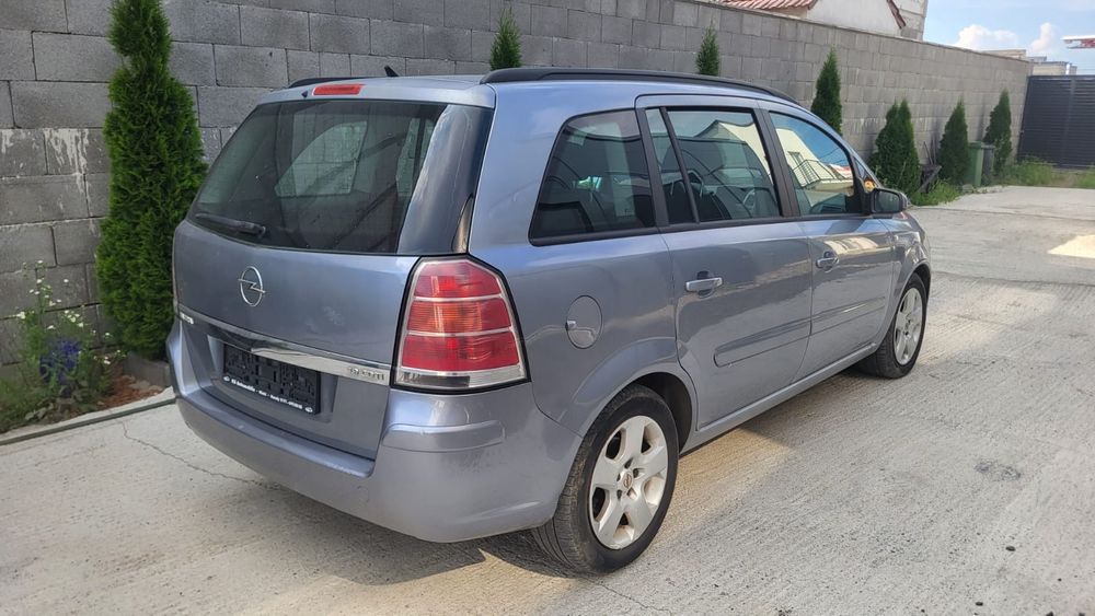 Opel Zafira din 2006 1.9cdti euro 4 cu clima