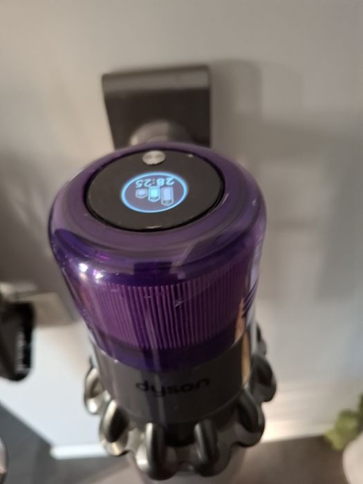 Aspirator Dyson V11 si V 10