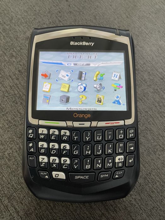 Blackberry 8700 - NOU, Colectie Premium