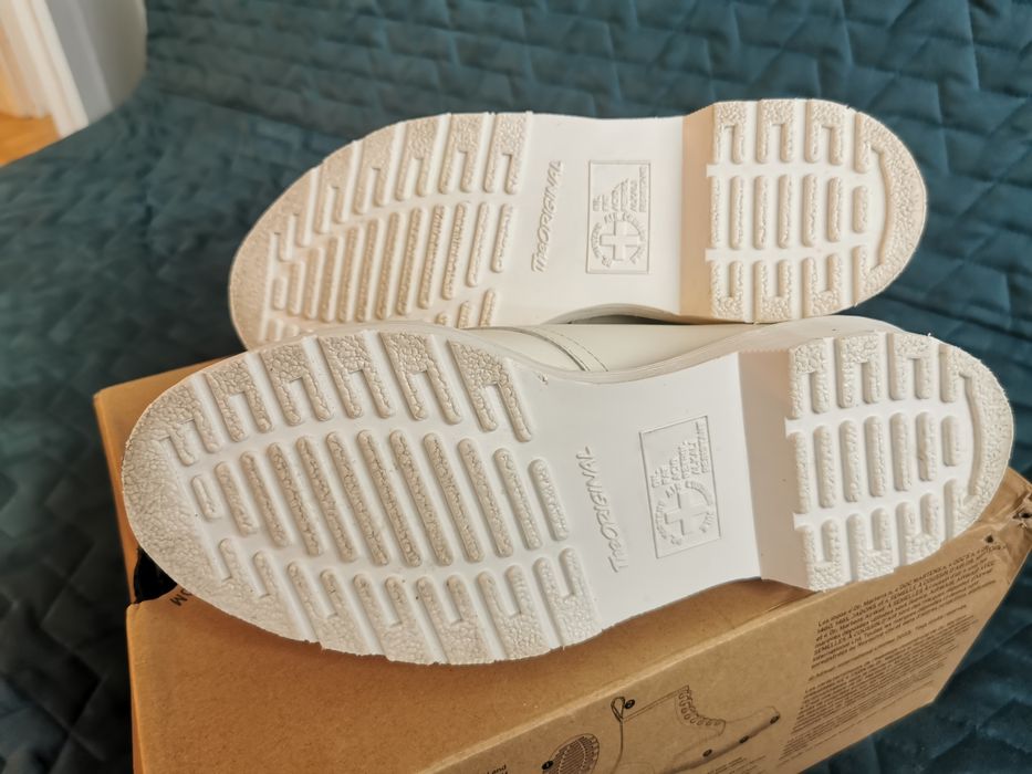 Обувки Dr Martens