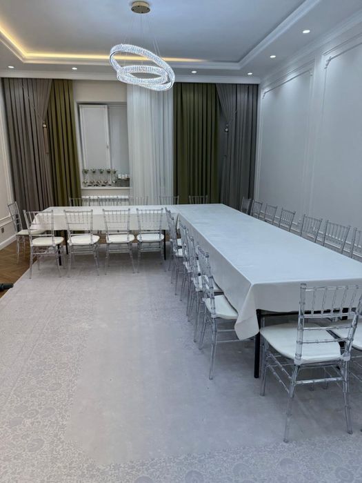 Аренда столов и стульев