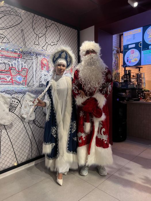 Продается костюм Деда мороза и снегуречка