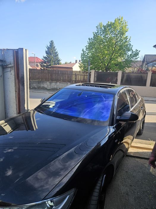 Montam folie auto pe parbriz