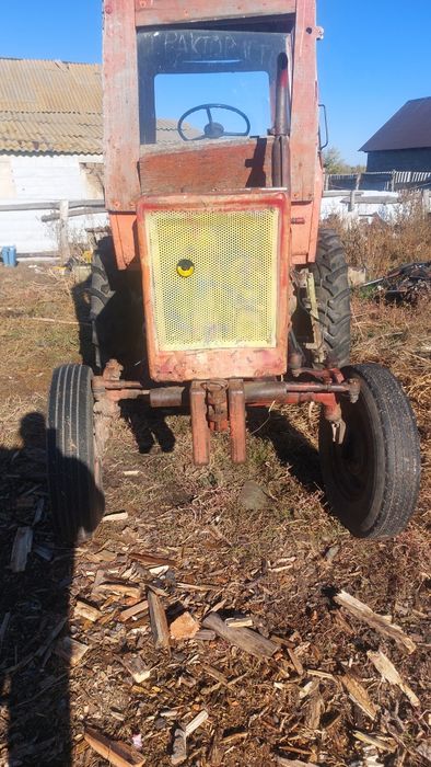 Продам трактор т-25