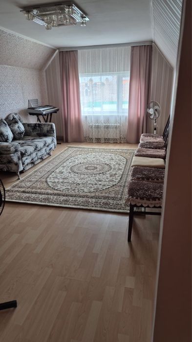 Продам дом в отличном районе