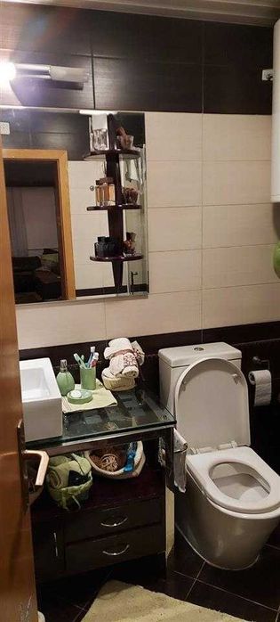 Двустаен имот в кв.Надежда 2