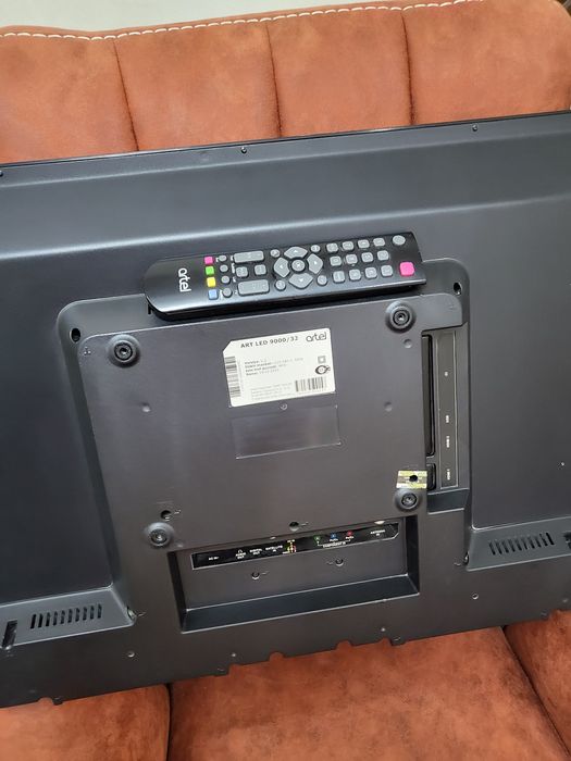 Artel tv 32. Без смарт