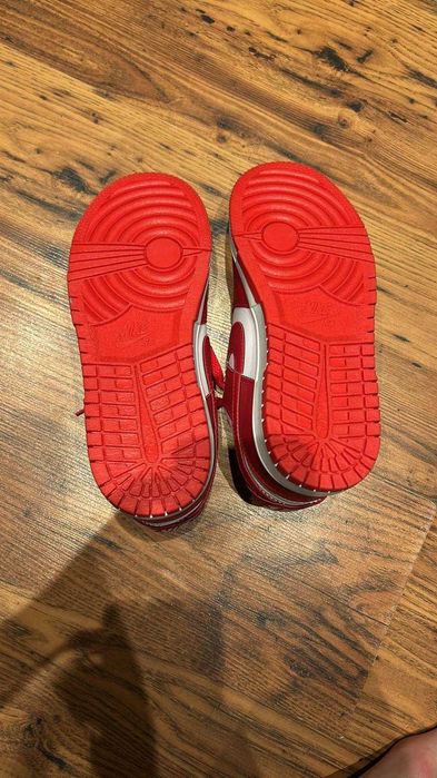 Nike Dunk Low ( Noi nouți )