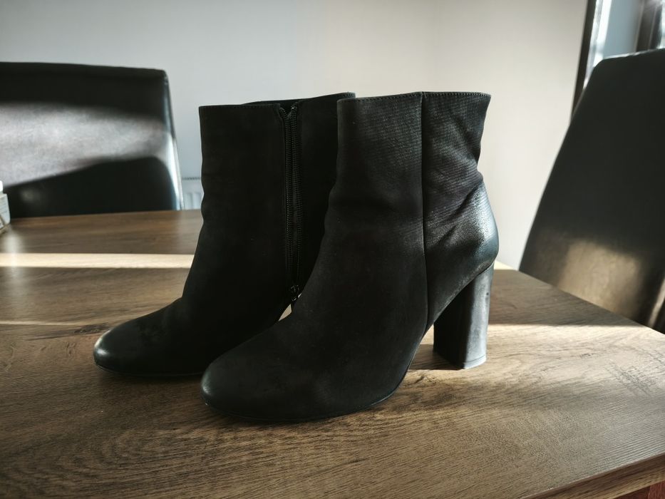 Маратонки le coq sportif и дамски боти, естествена кожа