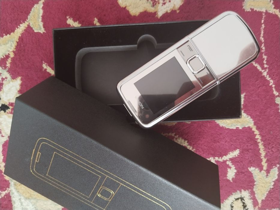 Продается новый телефон нокиа 8800