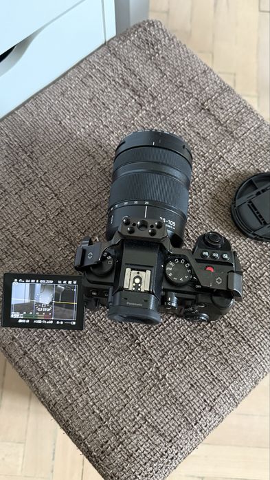 Panasonic Lumix DC-S5 II + 24-105mm f/4 - ca nou, cage, filtru