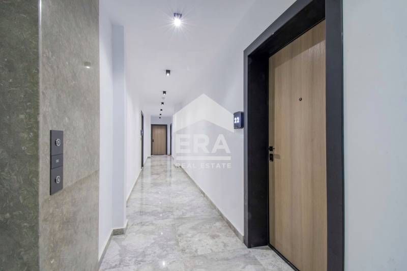Продава се Многостаен апартамент в София, Лозенец - 321 кв.м за 1669 €/кв.м - Снимка #11