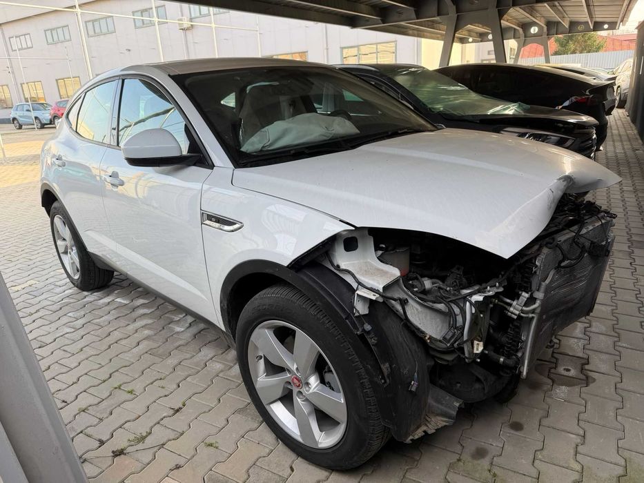 Jaguar E-Pace 2020 / 2021 – 30.000 km - avariat fata