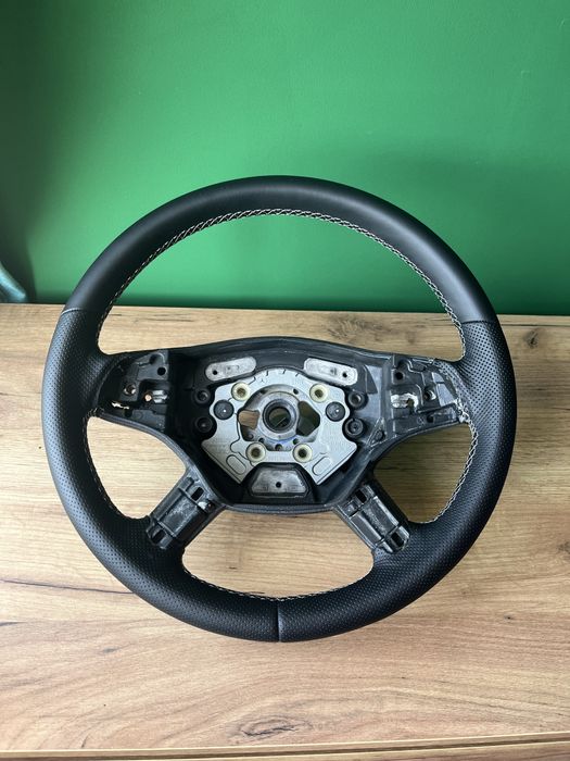 Волан Mercedes W164/W251 - Претапициран