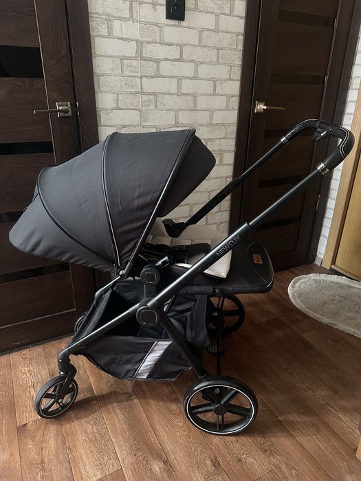 Продается всесезонная коляска New lux Z1 в отличном состоянии