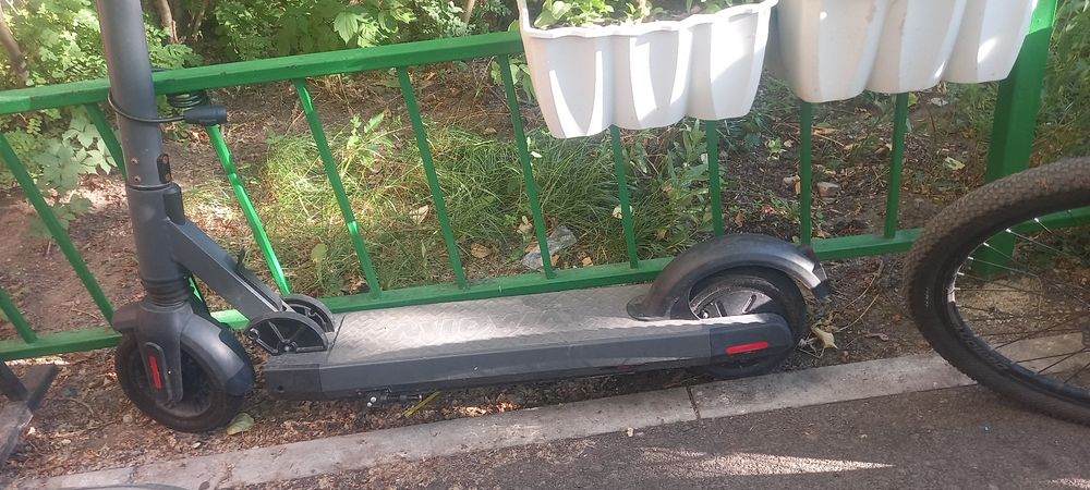 Продам электро самокат не дорого