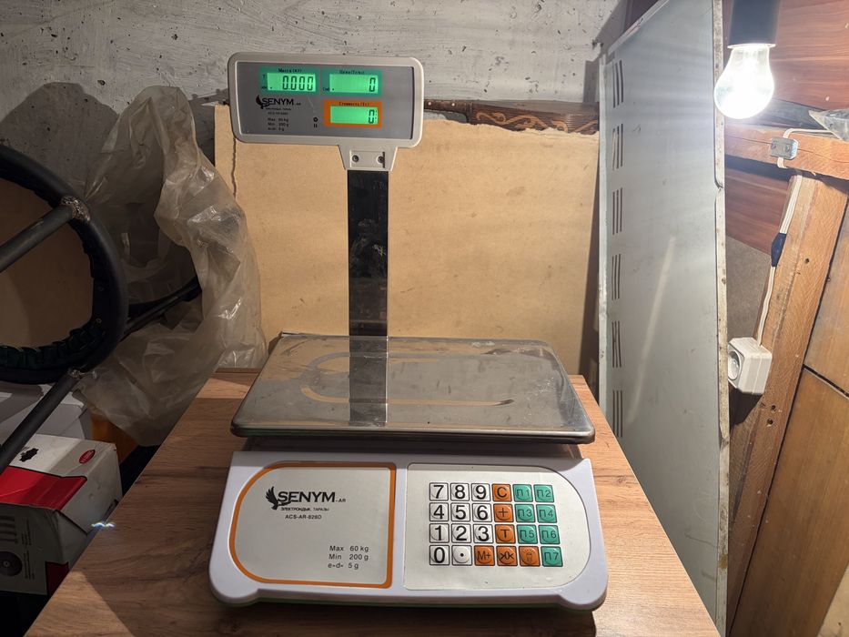 Торговые весы Senym настольное