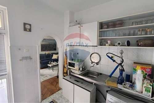 Продава се Тристаен апартамент в Велики Преслав - 78 кв.м за 1105 €/кв.м - Снимка #4