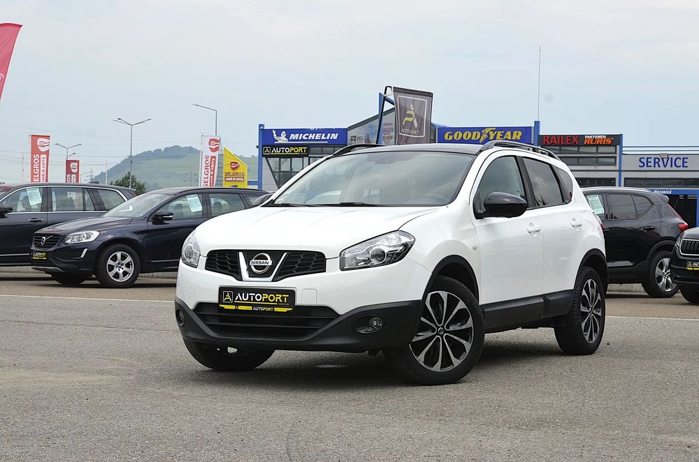 Nissan Qashqai NISSAN QASHQAI 1.6 Benzina TEKNA Stop/Start Connect Edition