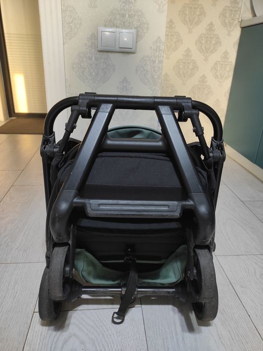 Продам детскую коляску