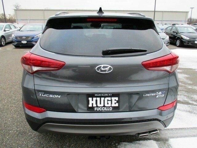 Hyundai Tucson Хюндай Туксон дизел 2017г Автомат и ръчка, На части