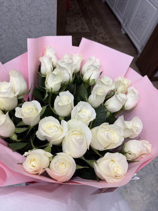 Свежие цветы розы