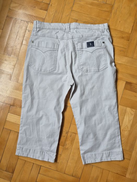 Pantaloni scurți/capri Calvin Klein Jeans pentru fete/adolescente - 16