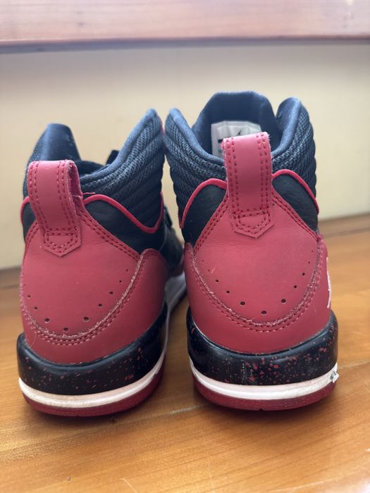 Дамски кецове Jordan