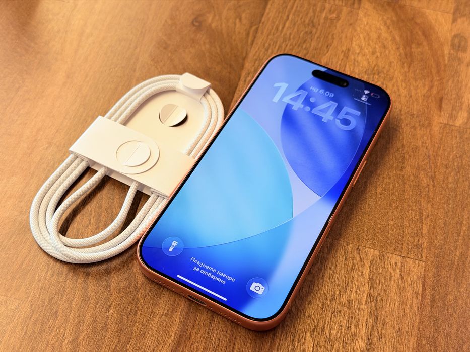 iPhone 17 Pro 48 зареждания Перфектен!!!