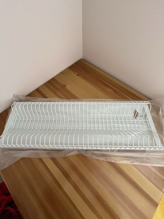 Продам сушку для тарелок с поддоном