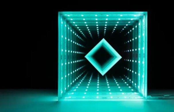 3 д понэли  стены .полы потолки .люстры . бра .столы .реклама.