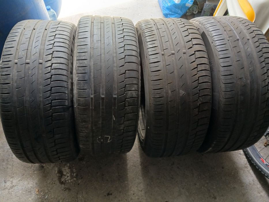 Гуми с джанти 17 цола.
