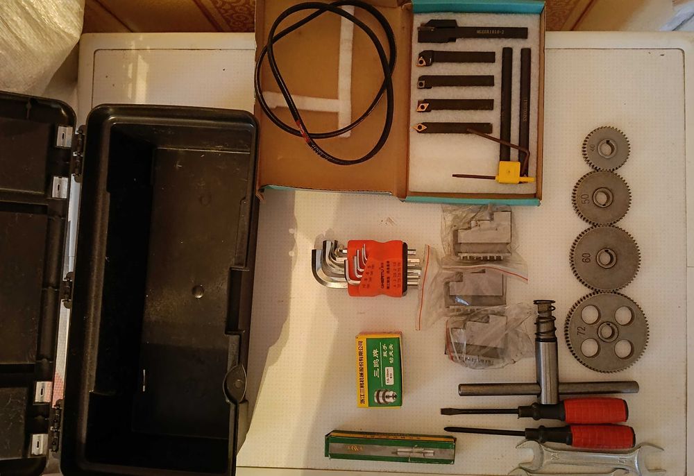 Продам токарный станок по металлу