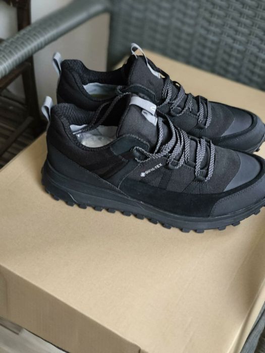 Маратонки Clarks