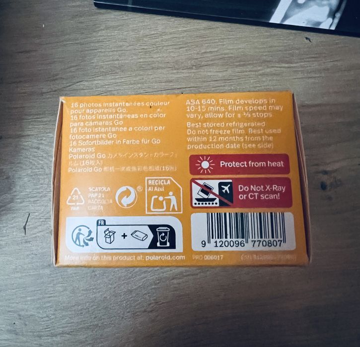Фотохартия Polaroid Go film