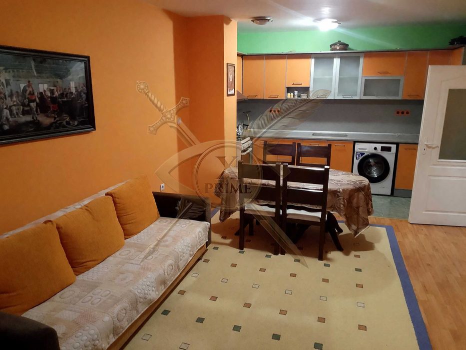 Тристаен апартамент в Автогара! 21685542