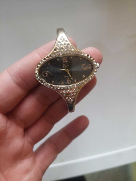 Часовници QиQ,westair,rolex, Calvin Klein