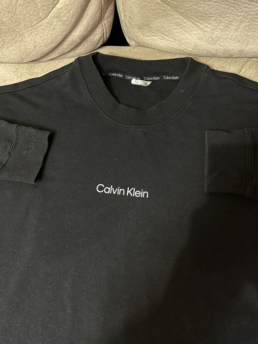 TOP OFFER-Черна блуза Calvin Klein