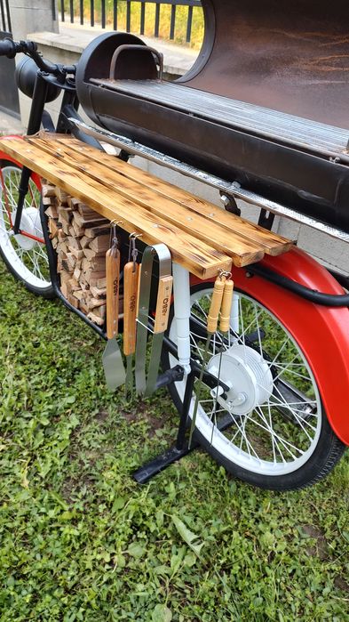 Ретро мотор Балкан барбекю