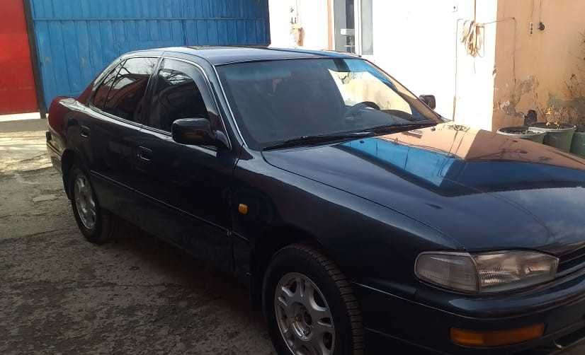 КАМРИ 10 1993 года