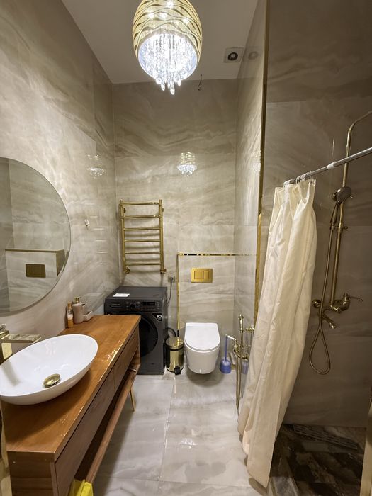 Сдается в «ЖК Boulevard» 50 кв Студио+Спальная 1300 у.е. Хозяин