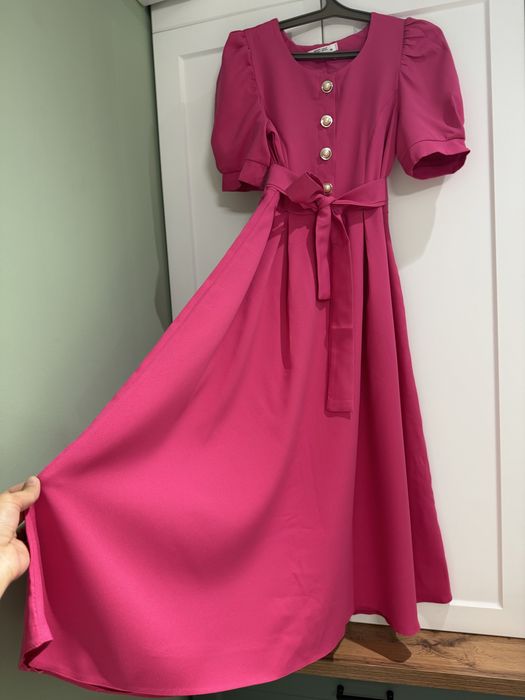 Платье коктейльное