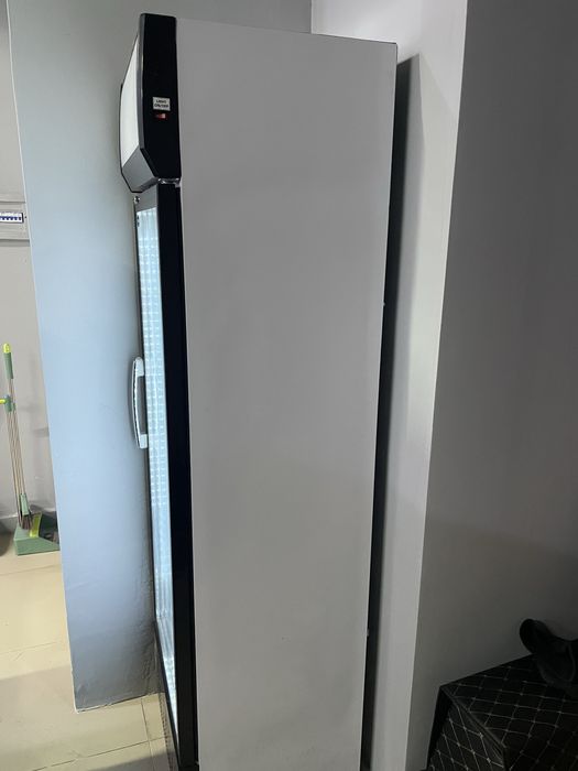 Продается холодильник